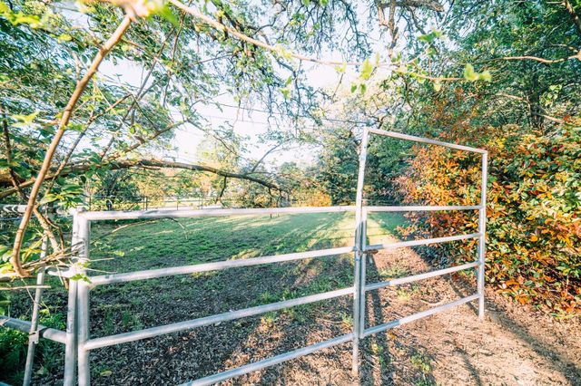 7530 Rasmussen Rd, Loomis, CA 95650