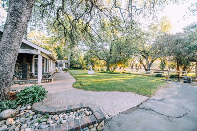 7530 Rasmussen Rd, Loomis, CA 95650