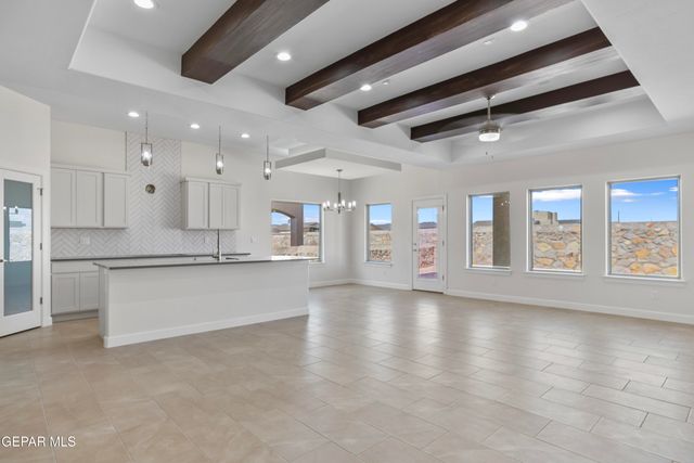 360 Playa Vista Street, Horizon City, TX 79928