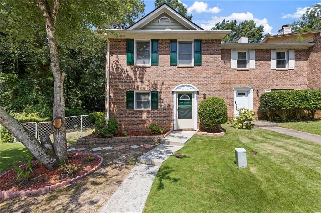 5278 Oakridge Drive, Stone Mountain, GA 30083