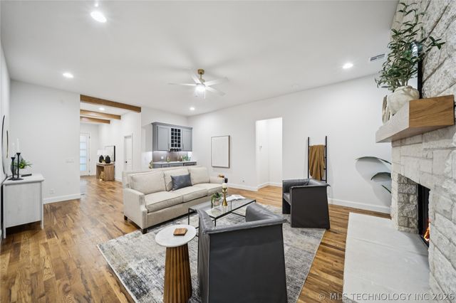 9708 E 132nd Street S, Bixby, OK 74008