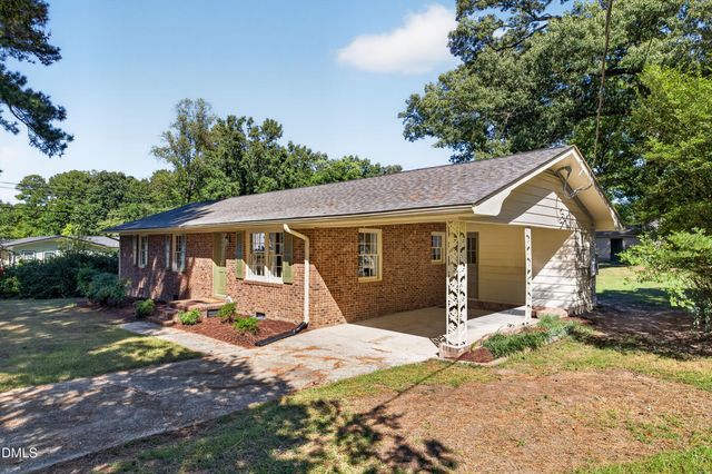 2601 Rolling Pines Avenue, Durham, NC 27703