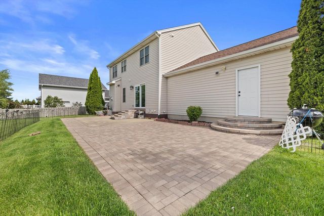 109 Prairie DRIVE, Walworth, WI 53184