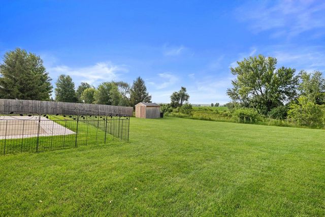 109 Prairie DRIVE, Walworth, WI 53184