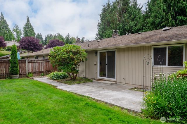 5211 53rd Street W, University Place, WA 98467