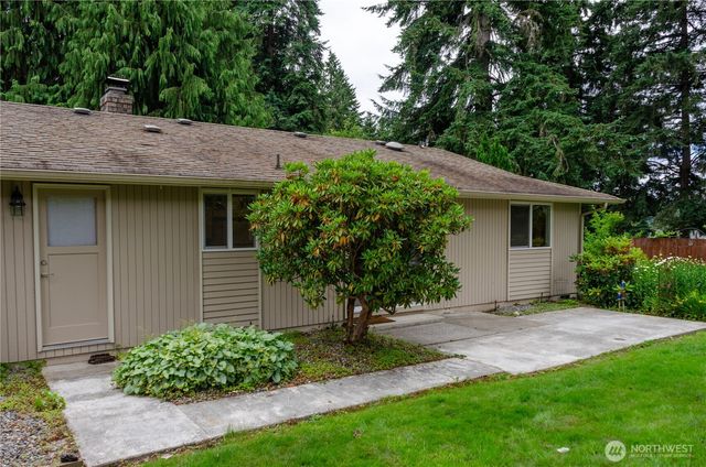 5211 53rd Street W, University Place, WA 98467