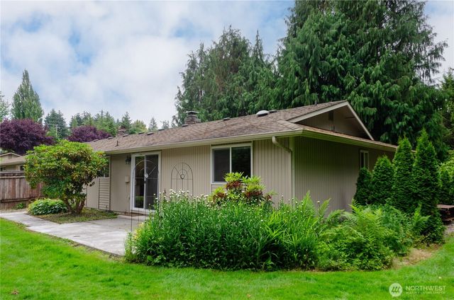 5211 53rd Street W, University Place, WA 98467