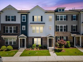 939 Haybeck Lane, Apex, NC 27523