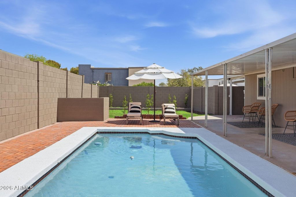 2103 N SILVERTON Street, Mesa, AZ 85203 — photo 2