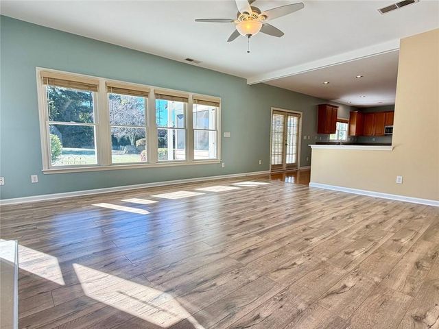 2394 Shoreline Parkway, Villa Rica, GA 30180