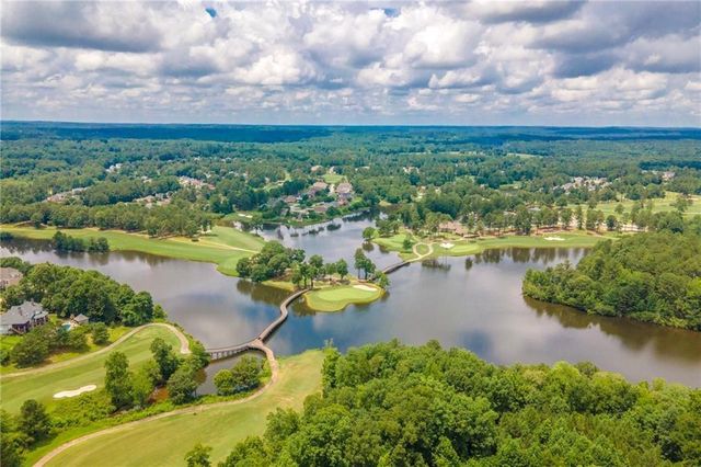 2394 Shoreline Parkway, Villa Rica, GA 30180