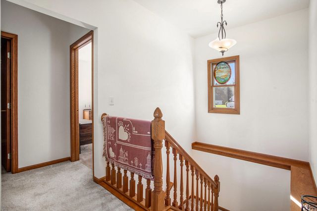 18 W Suttons Ridge, Newton Twp, MI 49014