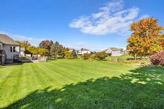 18 W Suttons Ridge, Newton Twp, MI 49014