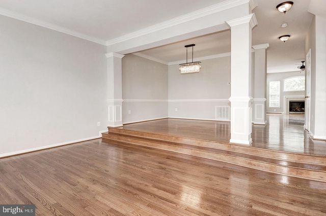 21264 VICTORIAS CROSS TER, Ashburn, VA 20147