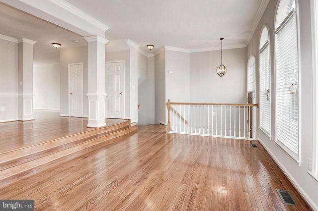 21264 VICTORIAS CROSS TER, Ashburn, VA 20147