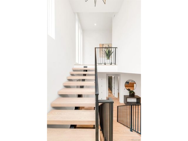 1466 S Gaylord St, Denver, CO 80210