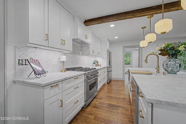 62 Swartzel Drive, Middletown, NJ 07748