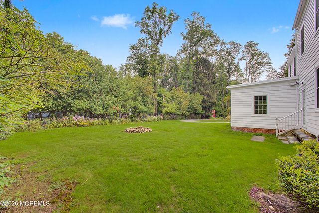 62 Swartzel Drive, Middletown, NJ 07748