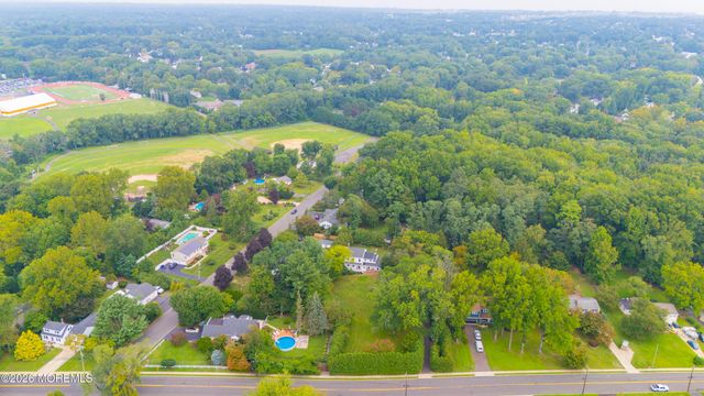 62 Swartzel Drive, Middletown, NJ 07748