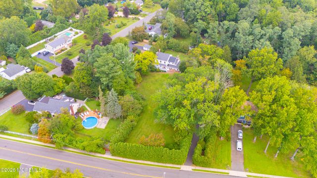 62 Swartzel Drive, Middletown, NJ 07748