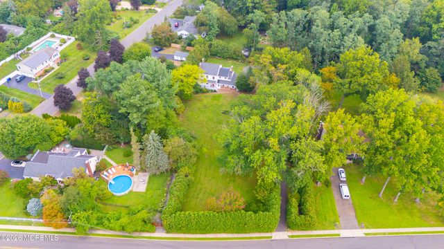 62 Swartzel Drive, Middletown, NJ 07748