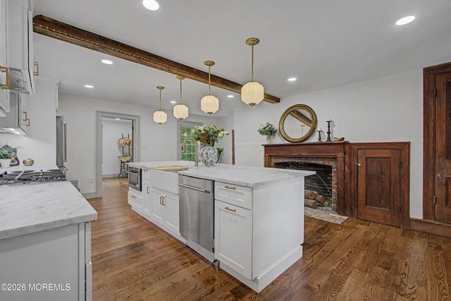 62 Swartzel Drive, Middletown, NJ 07748