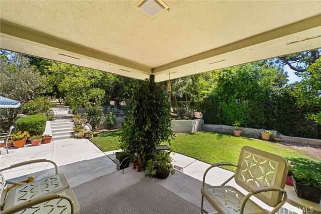 2449 Euclid Crescent E, Upland, CA 91784