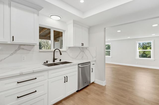 3912 Bryan Way, Carmichael, CA 95608