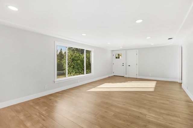 3912 Bryan Way, Carmichael, CA 95608