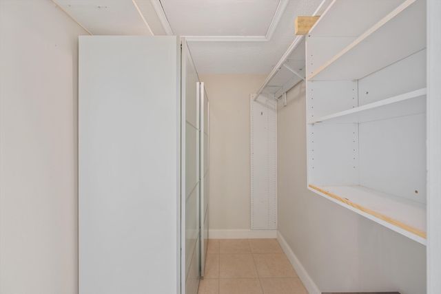 8007 Ambach Way, Hypoluxo, FL 33462