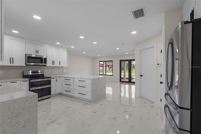 3508 4TH STREET SW, Lehigh Acres, FL 33976