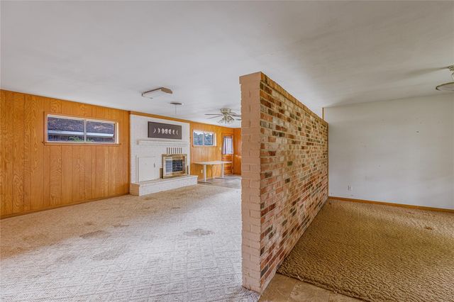 32302 Dobbin Huffsmith Road, Magnolia, TX 77354