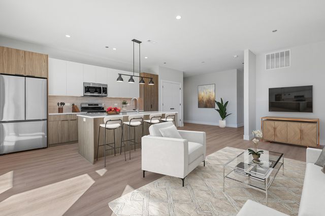 3953 W Dakin Street 405, Chicago, IL 60618