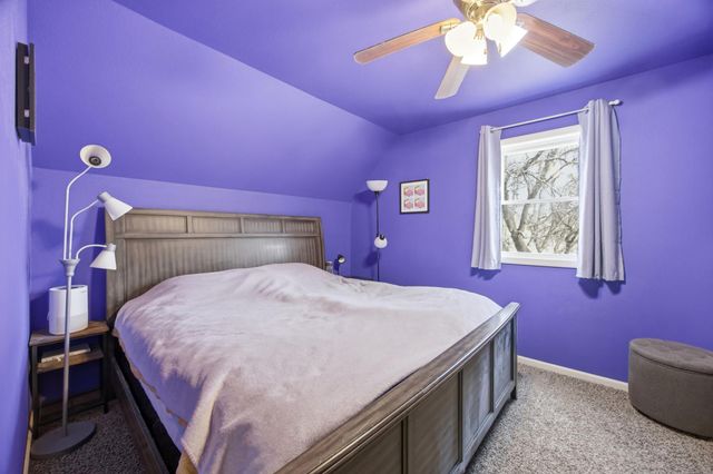 212 11th Street S, Moorhead, MN 56560