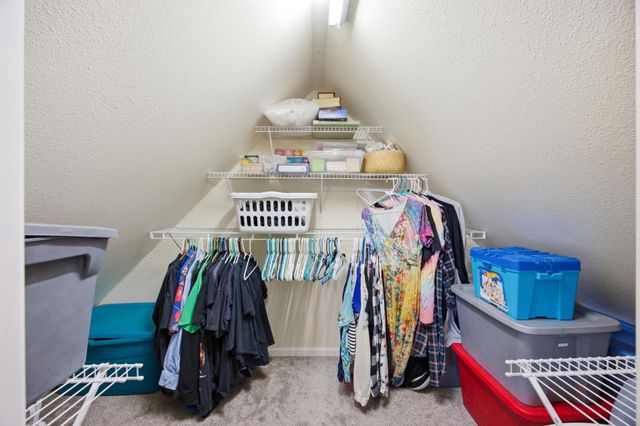 212 11th Street S, Moorhead, MN 56560