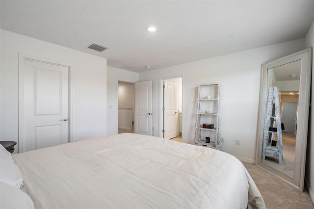 2182 HALLIER COVE, Wesley Chapel, FL 33543