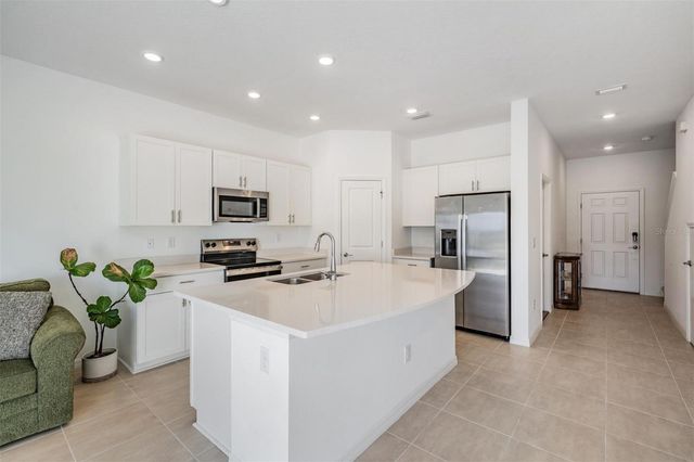 2182 HALLIER COVE, Wesley Chapel, FL 33543