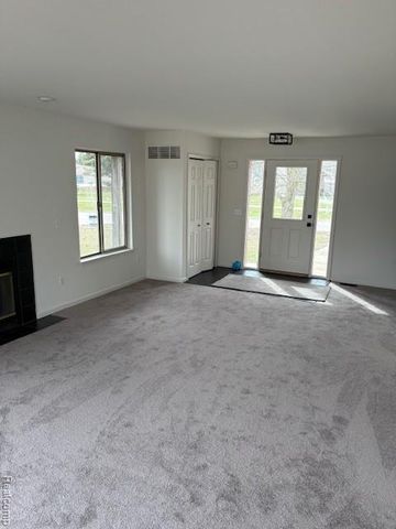 210 Rosebud Street, Walled Lake, MI 48390