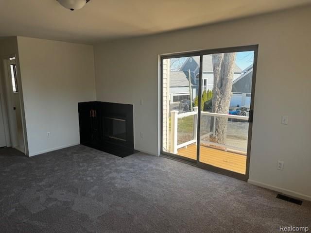 210 Rosebud Street, Walled Lake, MI 48390