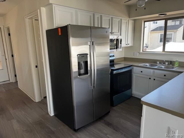 210 Rosebud Street, Walled Lake, MI 48390