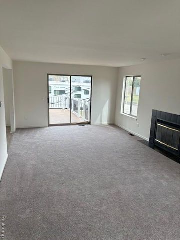 210 Rosebud Street, Walled Lake, MI 48390