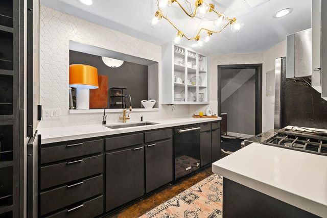 1707 Spyglass DR 123, Austin, TX 78746