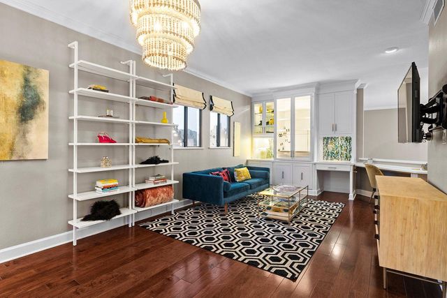 1707 Spyglass DR 123, Austin, TX 78746