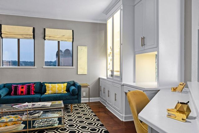 1707 Spyglass DR 123, Austin, TX 78746