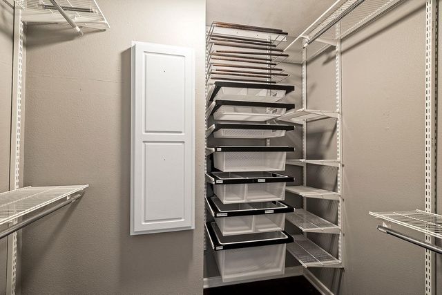 1707 Spyglass DR 123, Austin, TX 78746