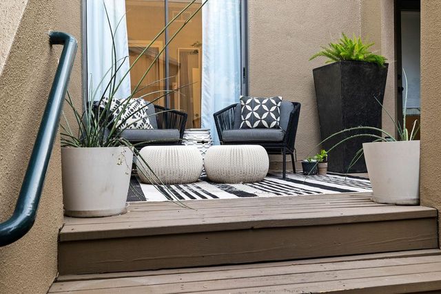 1707 Spyglass DR 123, Austin, TX 78746