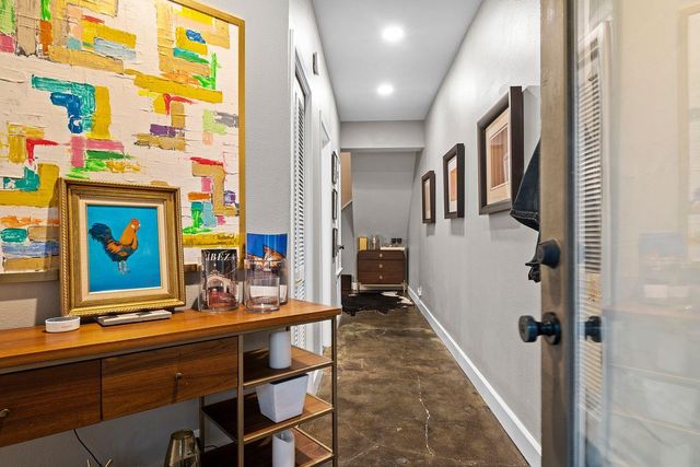 1707 Spyglass DR 123, Austin, TX 78746