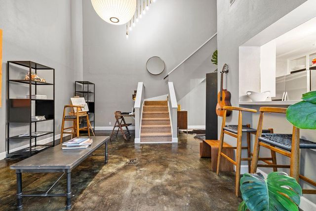 1707 Spyglass DR 123, Austin, TX 78746