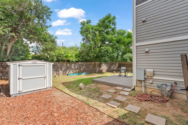 720 Pedernales ST B, Austin, TX 78702