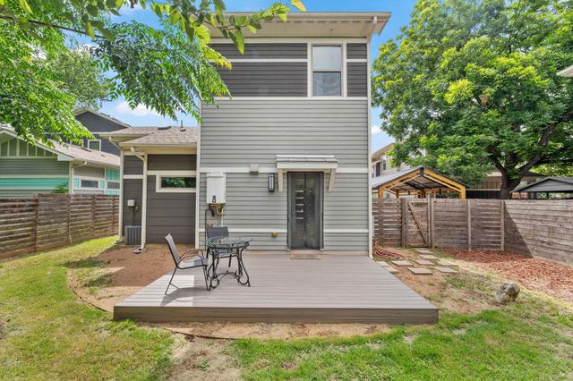720 Pedernales ST B, Austin, TX 78702